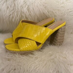 JustFab Yellow Croc Embossed Espadrille Mule Heels Size 9